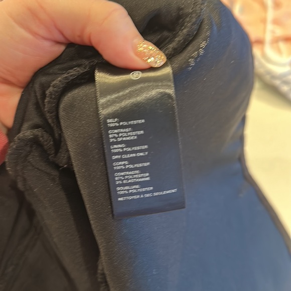 Anthropologie By HD in Paris Black Sleeveless Blouse - Picture 4 of 4